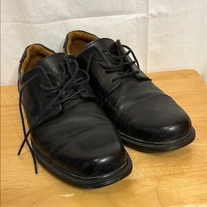 Classic Black Leather Men's Shoes by Croft & Barrow